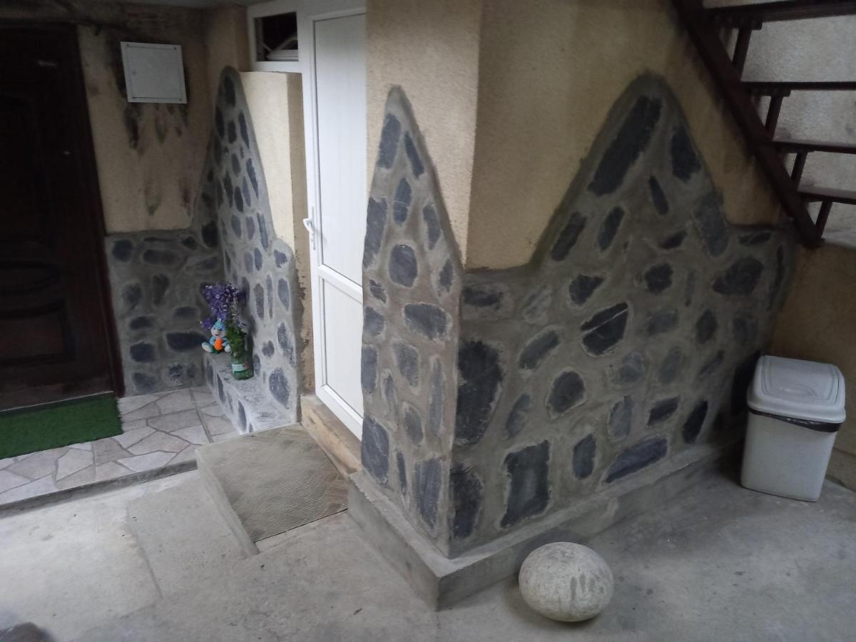 Spardishi Guesthouse Mestia Eksteriør billede