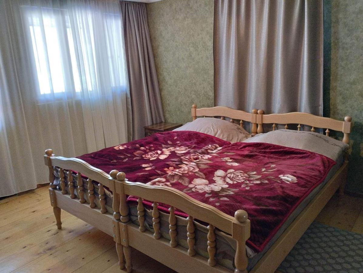 Spardishi Guesthouse Mestia Eksteriør billede