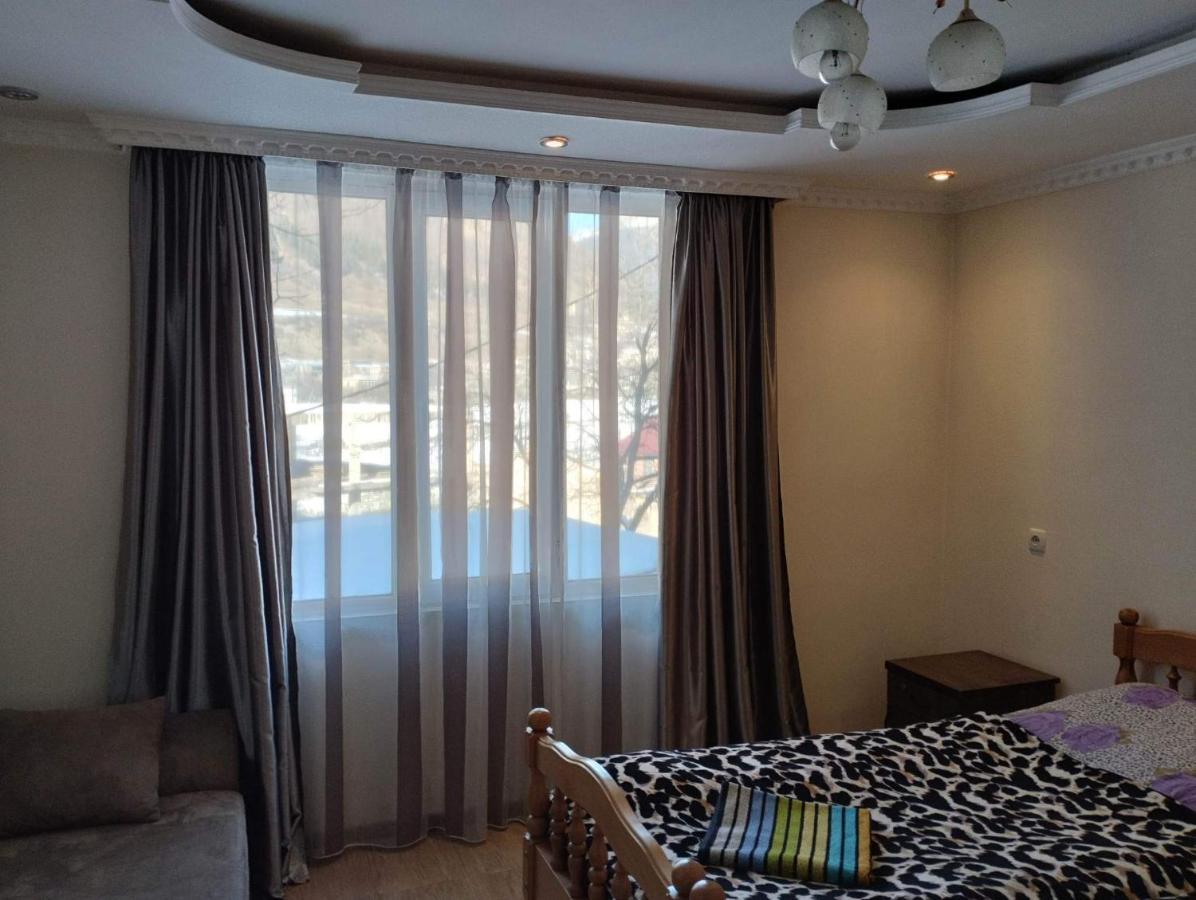 Spardishi Guesthouse Mestia Eksteriør billede